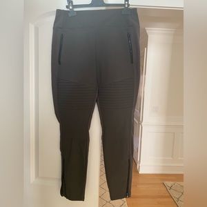 Athleta track pant—Headlands Hybrid Moto Tight